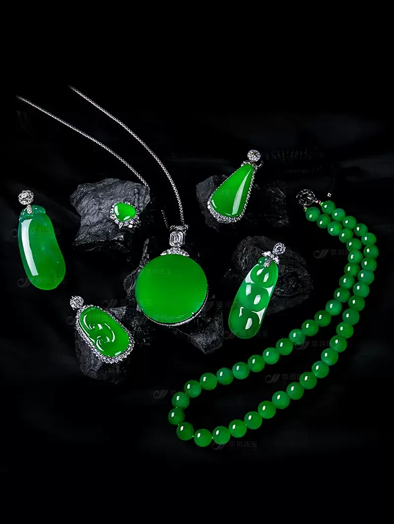 精美翡翠饰品